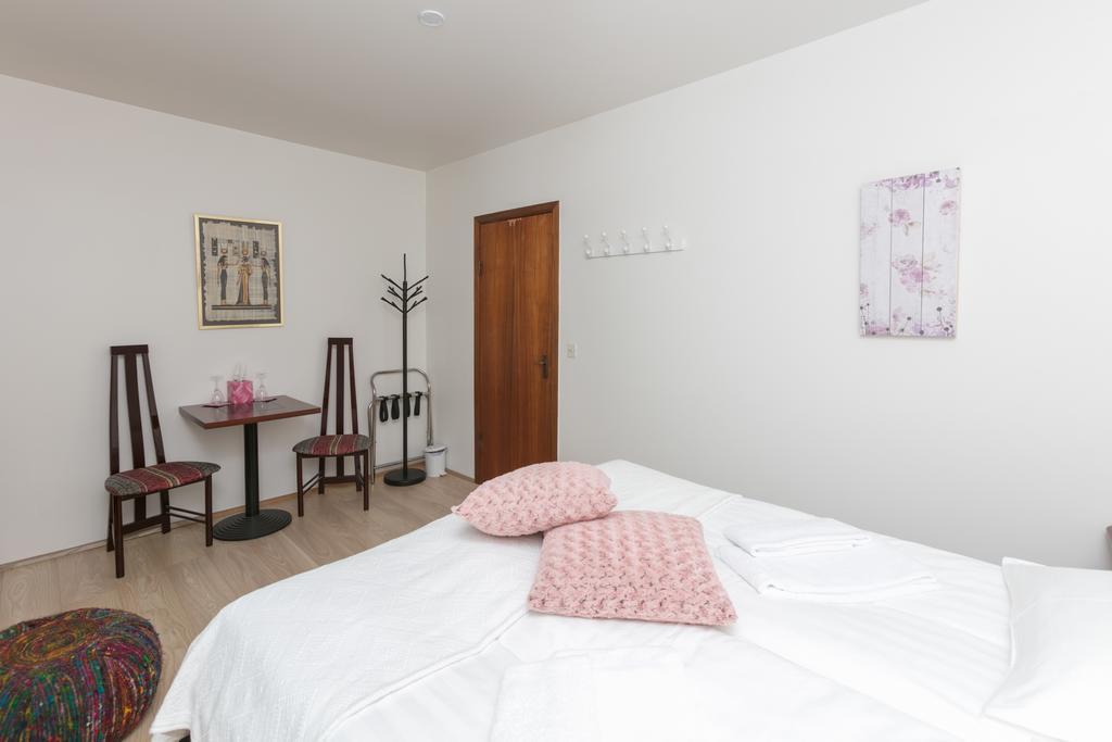 Blomasetrith Homestay Borgarnes Εξωτερικό φωτογραφία