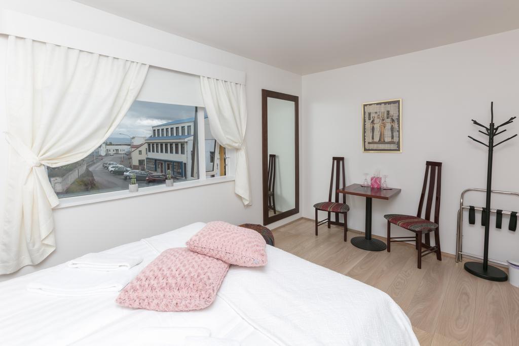 Blomasetrith Homestay Borgarnes Εξωτερικό φωτογραφία
